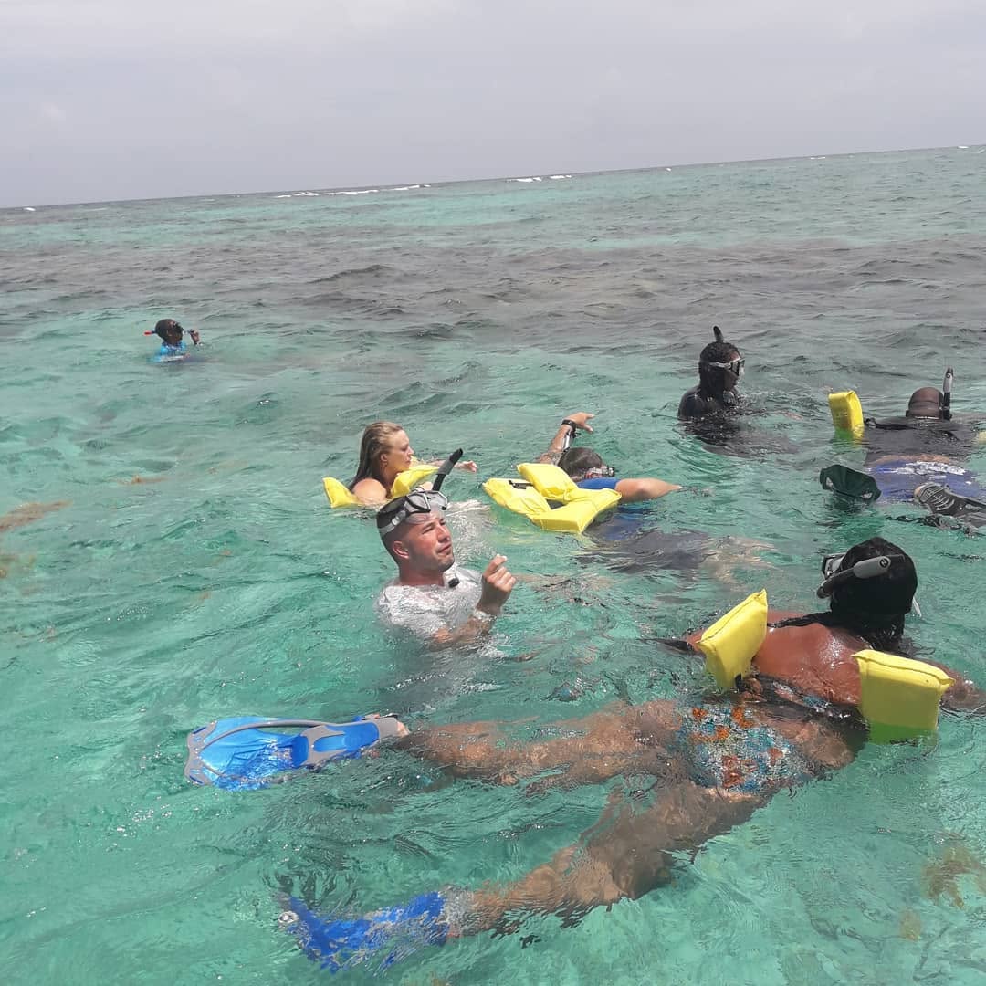 A snorkeling group in the water